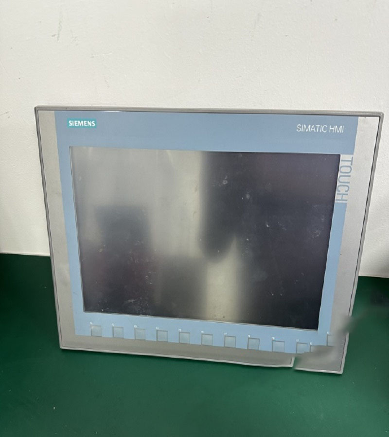 洛陽(yáng)西門子觸摸屏TP1900通電幾分鐘后屏幕變成藍(lán)屏故障維修 附近維修 