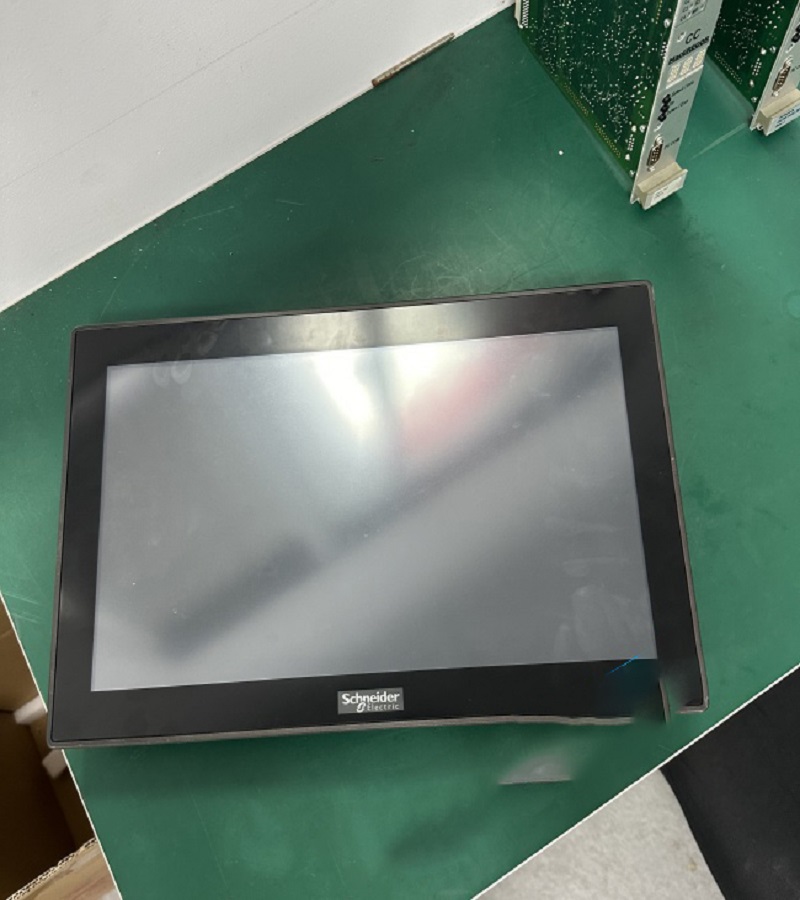 煙臺(tái) 施耐德觸摸屏?XBTN410有背光無(wú)字符 觸摸失靈  圖像上有雜亂的條紋通電幾分鐘后屏幕變成藍(lán)屏 無(wú)法開機(jī)無(wú)顯示 故障維修 快修   